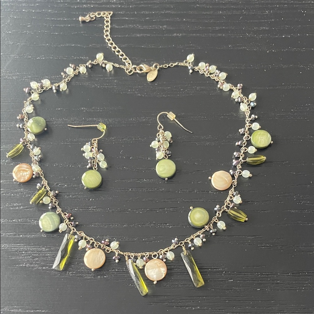 Lia Sophie SEA GRASS ~ Beautiful Mother Of Pearl, Cut Crystals & Beads set
